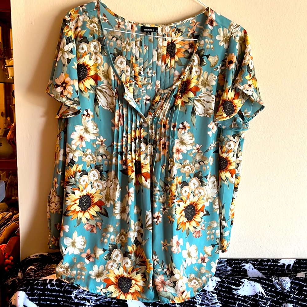 Sunflower print blouse